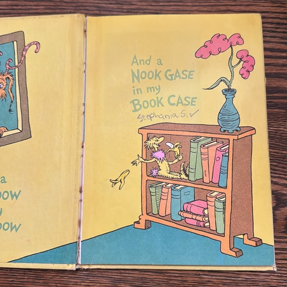 Dr. Seuss “There’s A Wocket In My Pocket” Book, Vintage 1974 - Picture 2 of 7